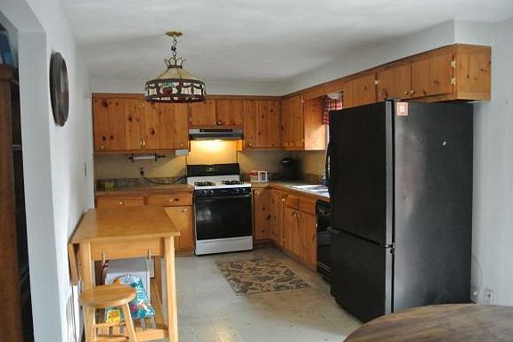 4th image of 1425 Livingston Pl
