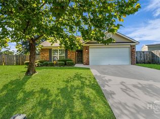 162 W Tahoe Dr, Savannah, GA 31405