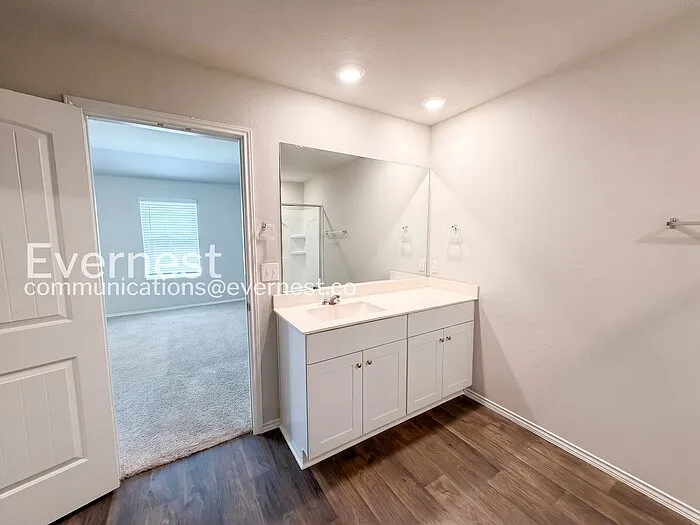 6025 Montrelia Dr — Photo 6