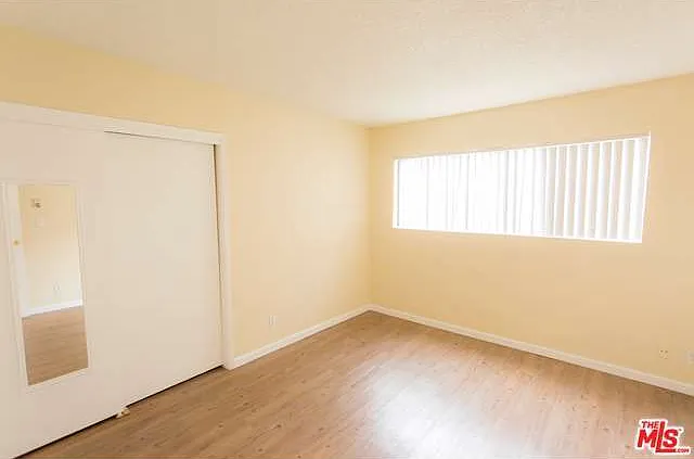 324 S Saint Andrews Pl — Photo 6