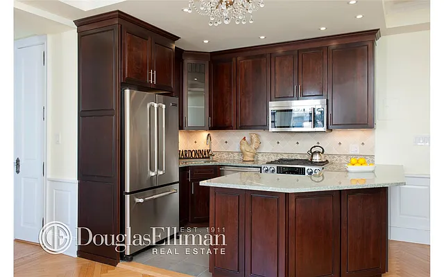 Sold by Douglas Elliman | media 10