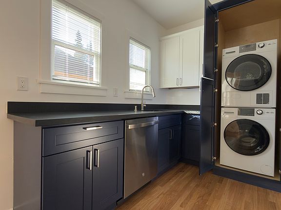 4th image of 33 Echo Ave APT 3