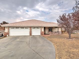 8270 Bangor Ave, Hesperia, CA 92345