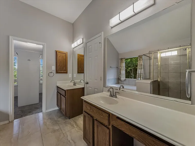 6 Brairwood Ct — Photo 35