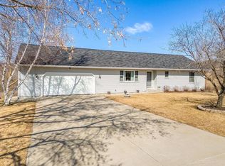 S1019 Netherlands Dr, La Valle, WI 53941