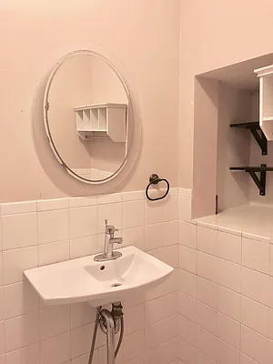 Rented by Garfield Realty  | media 67