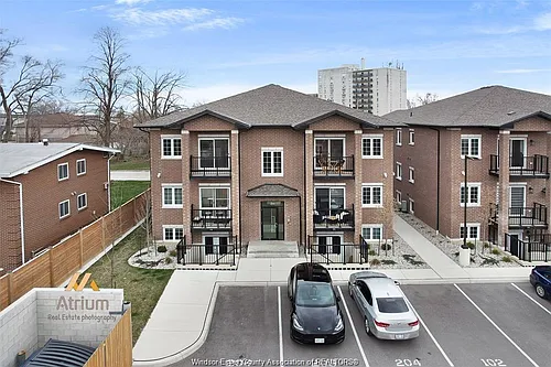 233 Watson Ave Photo 1