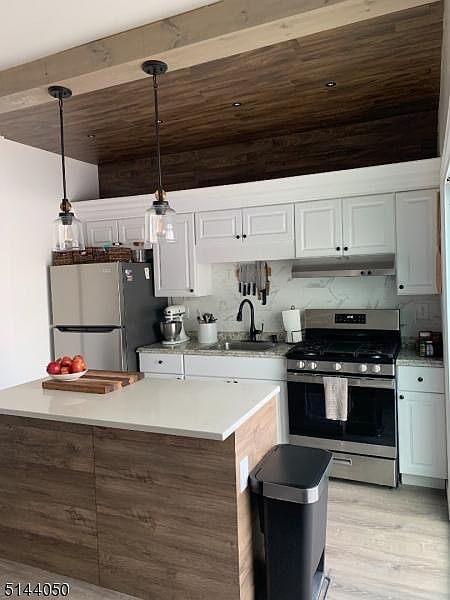 1st image of 36 Olive St Floor 1