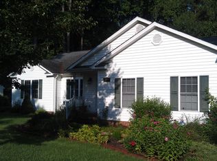 2706 Pigeon Hill Rd, Hayes, VA 23072