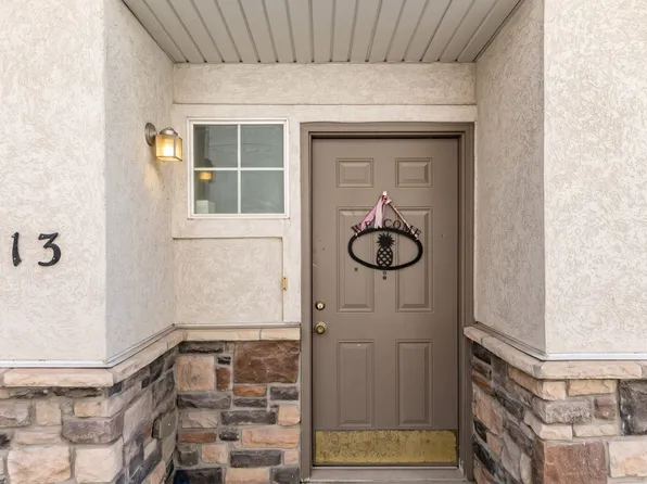 713 Buckingham Dr, North Salt Lake, UT 84054