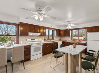 16 Harold Ave #2, Greenwich, CT 06830