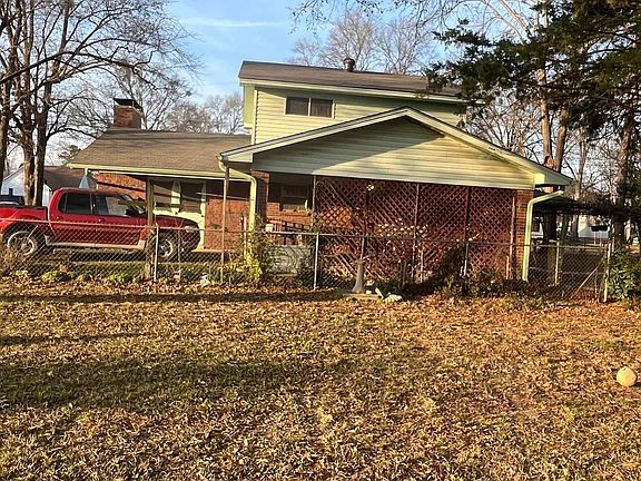 2nd image of 521 W 6th St