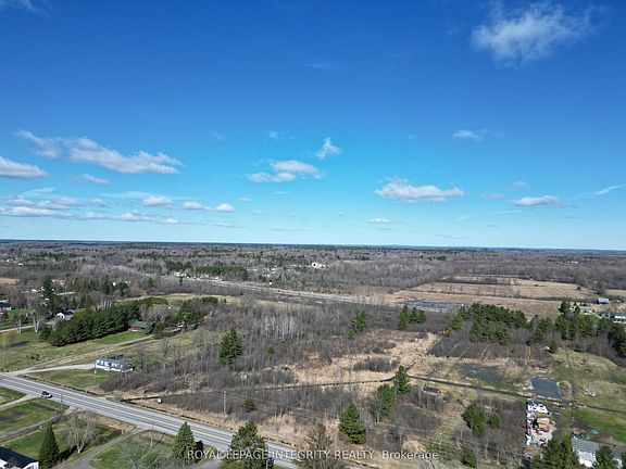5th image of 810 Christie Lake Rd