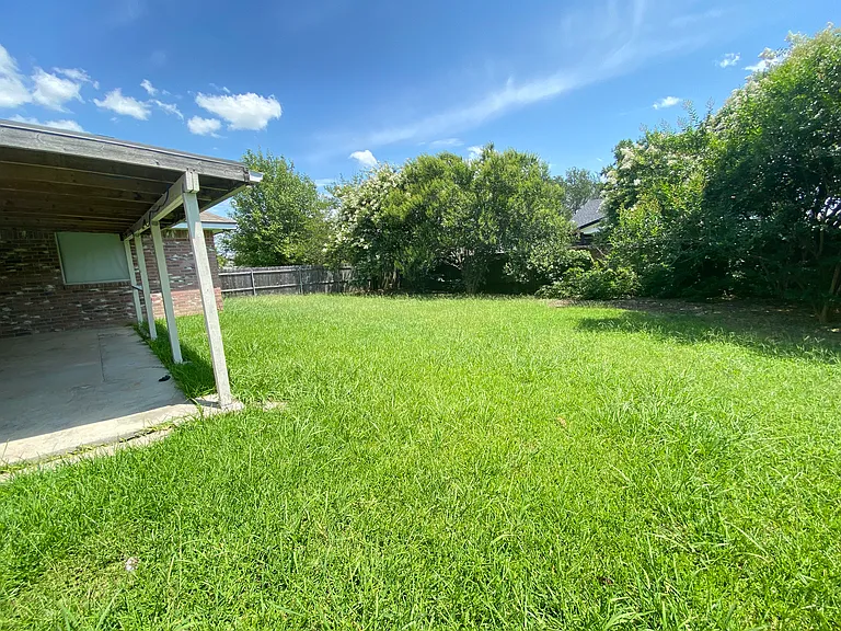 224 Los Angeles Dr — Photo 22
