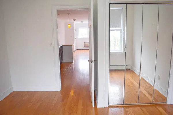 Rented by King Zone Realty Inc | media 1