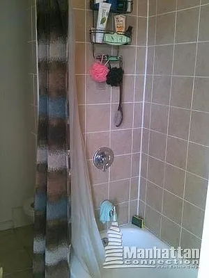 Rented by Manhattan Connection | media 24