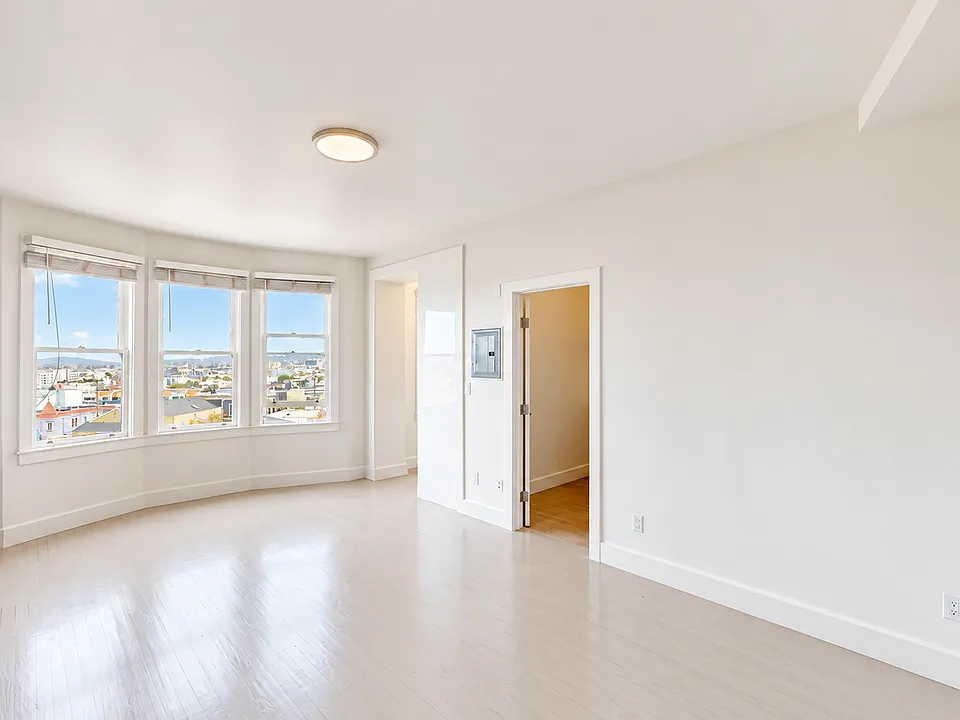 13 Hermann St #411