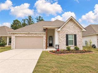 11268 Clover Knoll Dr, Covington, LA 70433