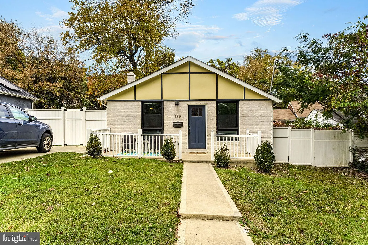 125 Chesapeake St SW photo 1