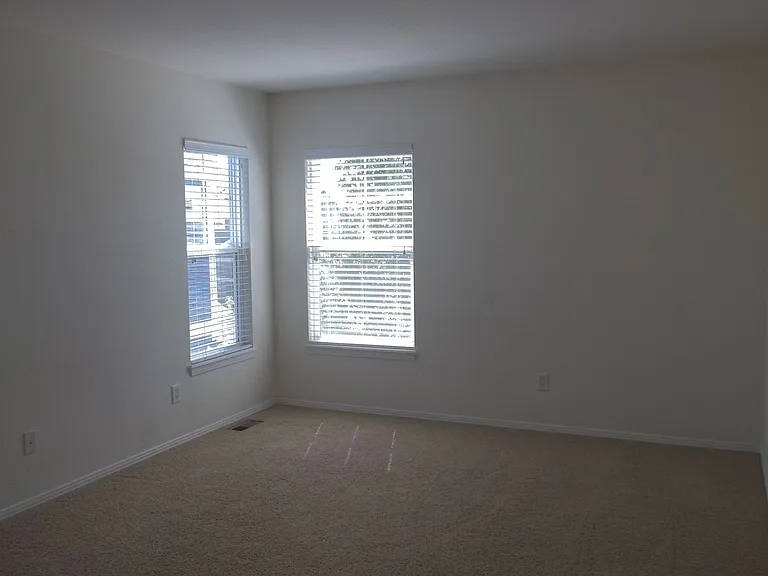 2621 Rock Creek Dr — Photo 6