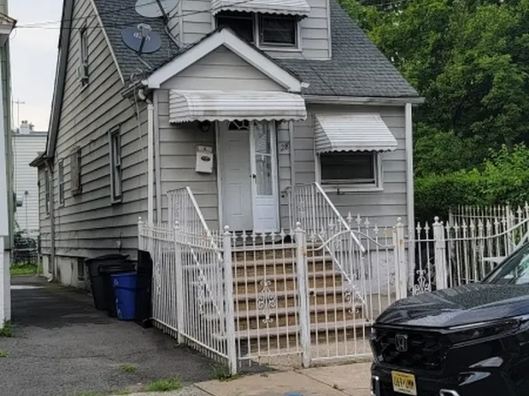 28 Berkshire Pl, Irvington Twp., NJ 07111