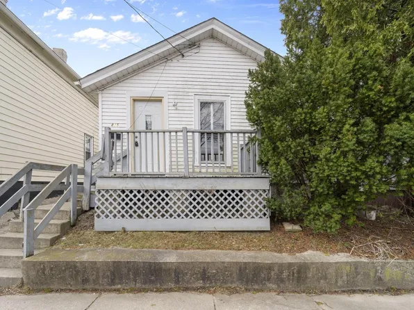 815 11th STREET, Racine, WI 53403
