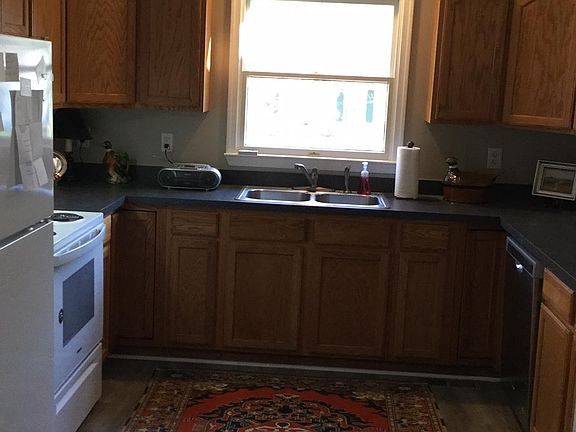 4th image of 6202 Dorlon Dr
