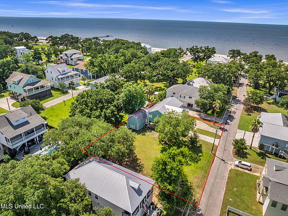 5th image of 112 Vista Dr