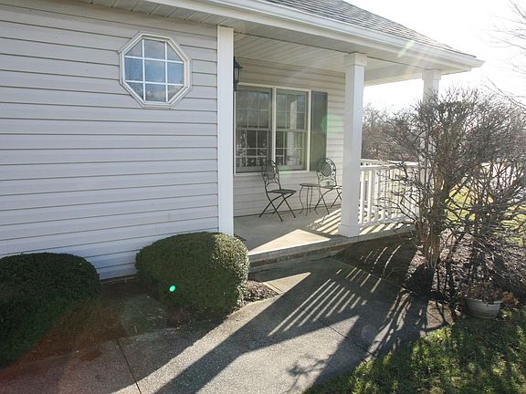 2nd image of McClaren Ln