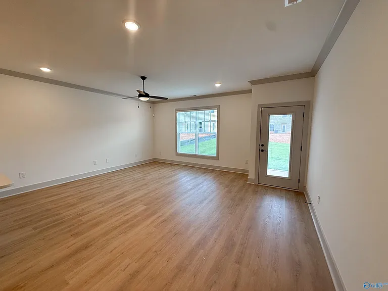 18 Whispering Oaks — Photo 12