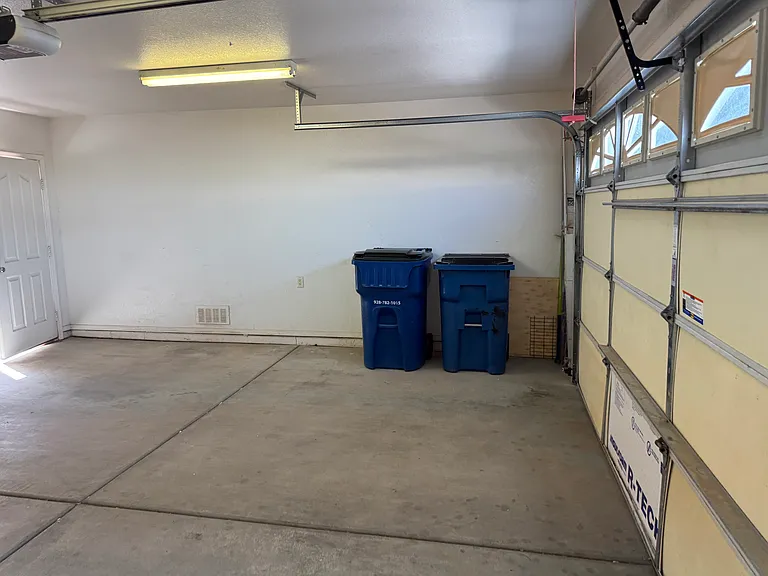11377 S Kingman Ave — Photo 8