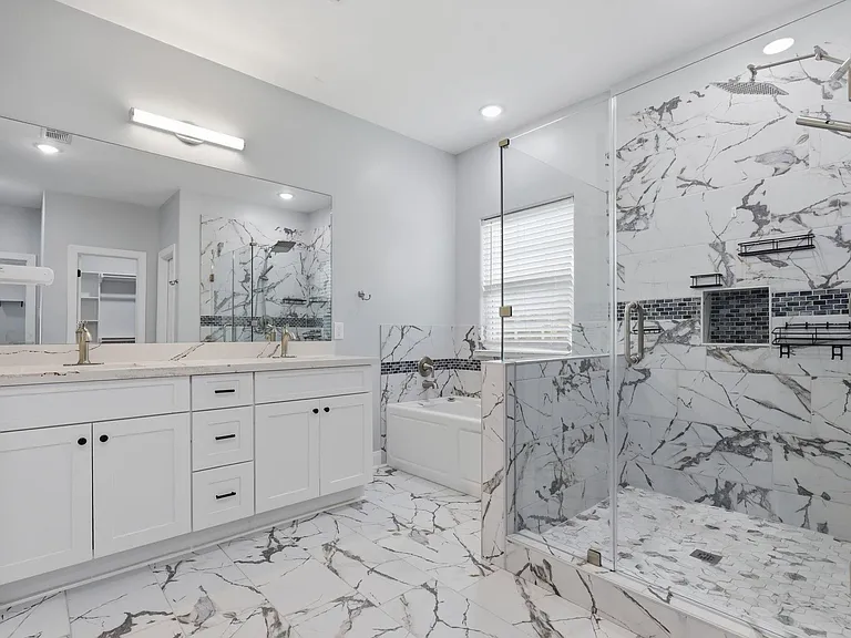 15914 Tug Ct — Photo 17