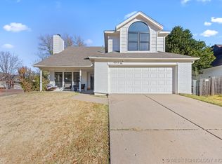 4512 W Vandalia St, Broken Arrow, OK 74012