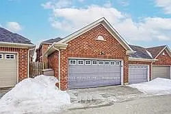 166 Bur Oak Ave Photo 1
