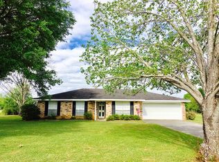 261 Lumpkin Rd, Carriere, MS 39426