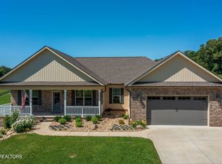 858 Dunlap Hollow Rd, Friendsville, TN 37737