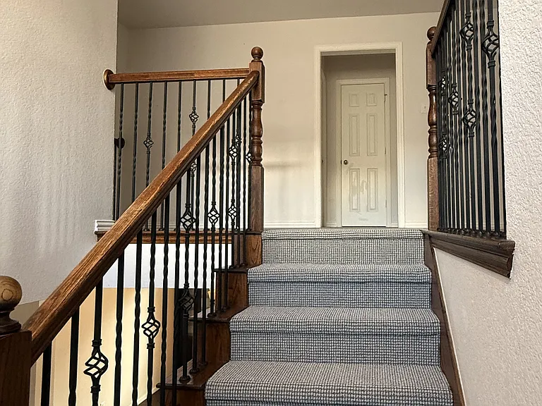 2489 Yuma Dr — Photo 26