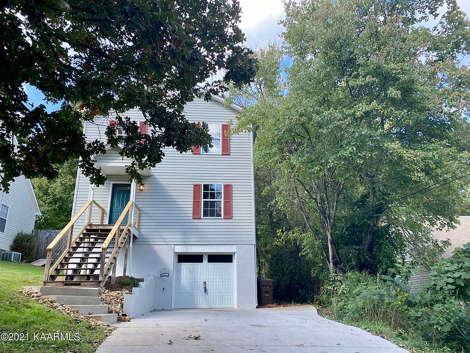 1st image of 2213 Bernhurst Dr