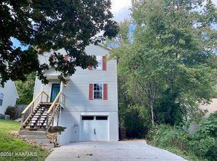 2213 Bernhurst Dr, Knoxville, TN 37918