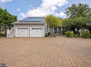 271 Bay Shore Dr, Barnegat, NJ 08005