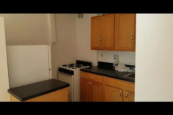 Rented by Chris Stewart, LREB | media 35