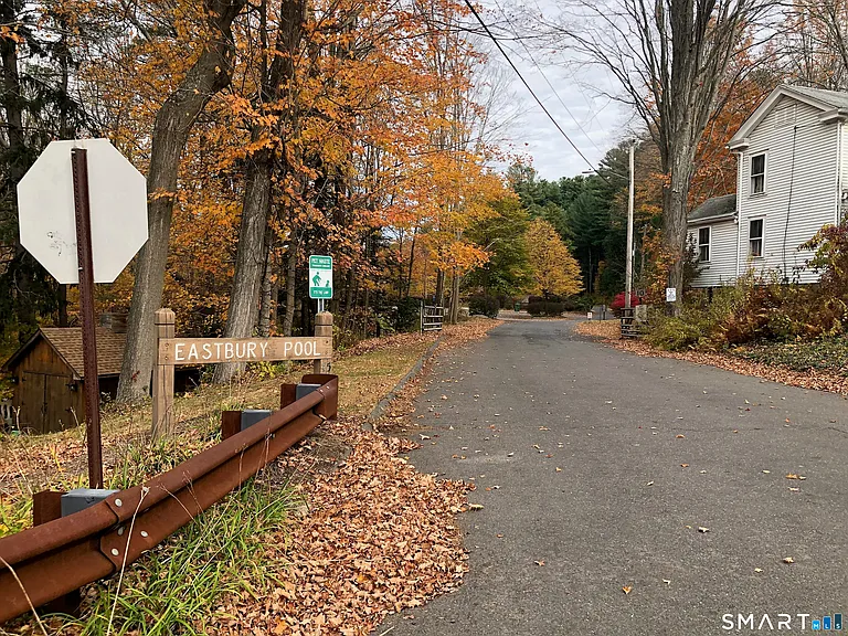 42 Fisher Hill Rd #5 — Photo 22