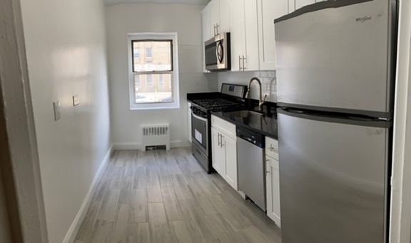 3rd image of 4244 201st St APT 2B