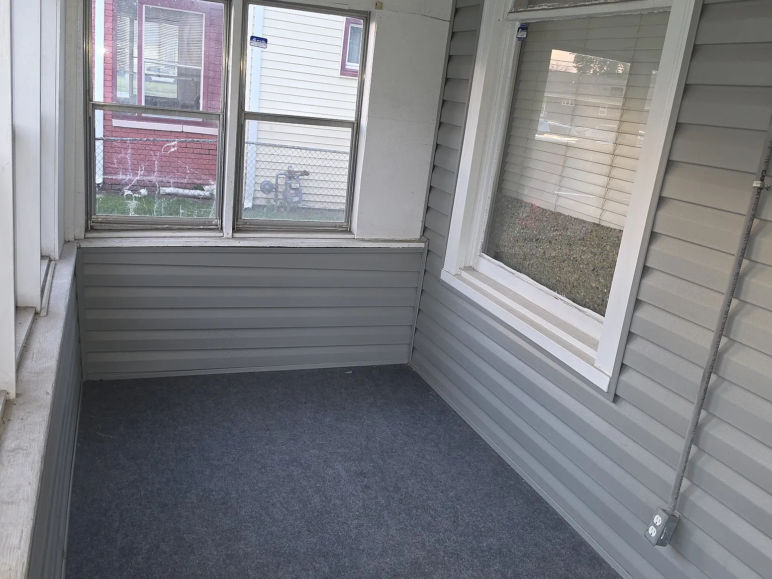 2 bed, 968 sqft, $1,400 — Photo 2