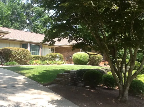 209 Lake Front Dr, Warner Robins, GA 31088