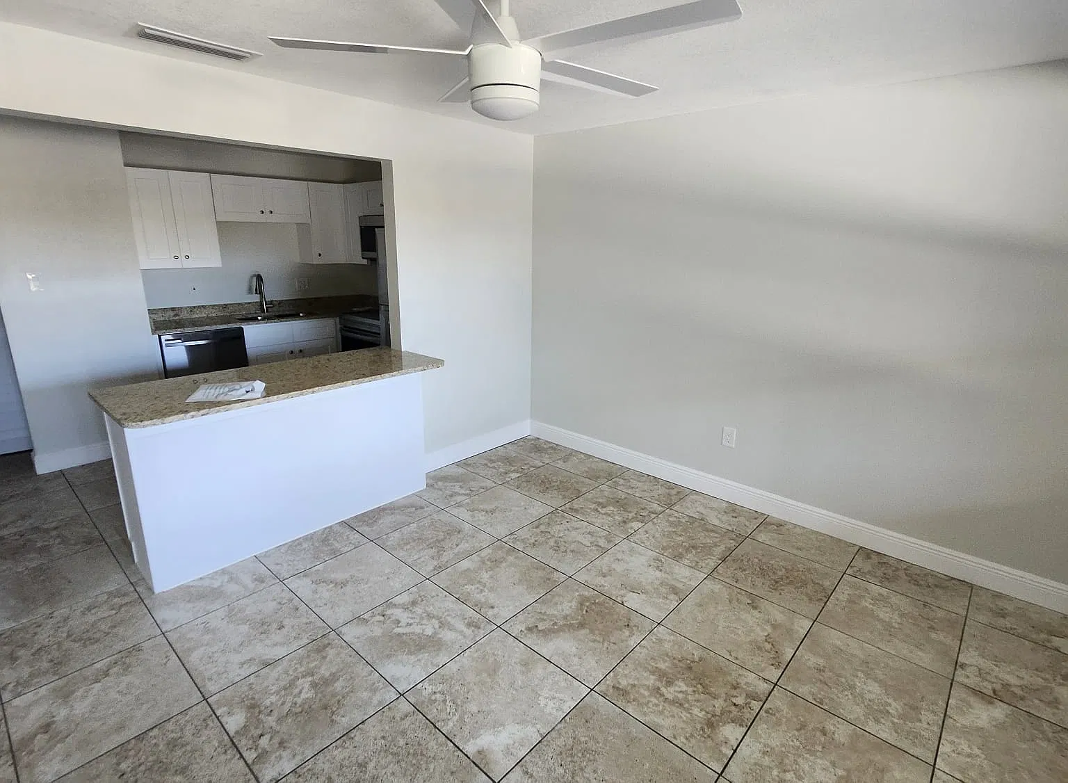 1 bed, 500 sqft, $1,400 — Photo 4