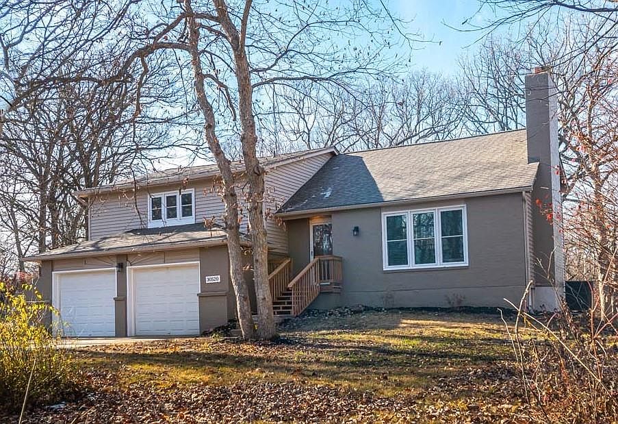 1st image of 30520 Laurel Dr