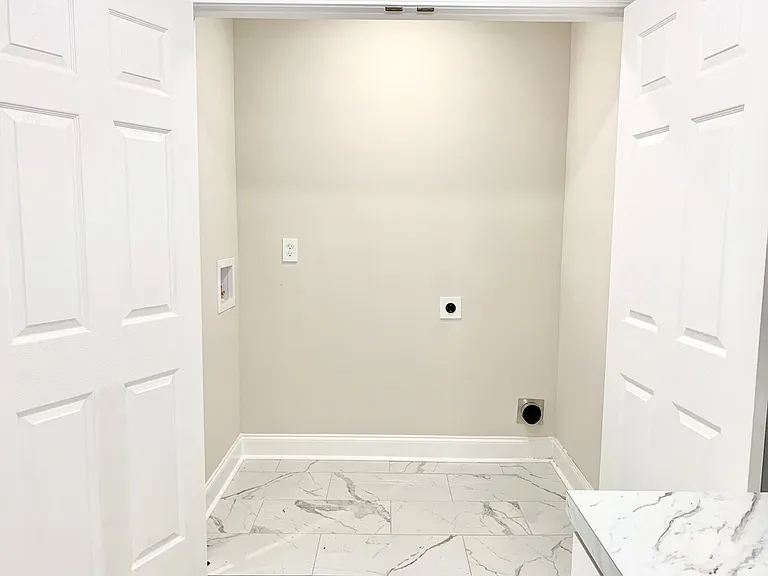 917 Sinclair Dr — Photo 17