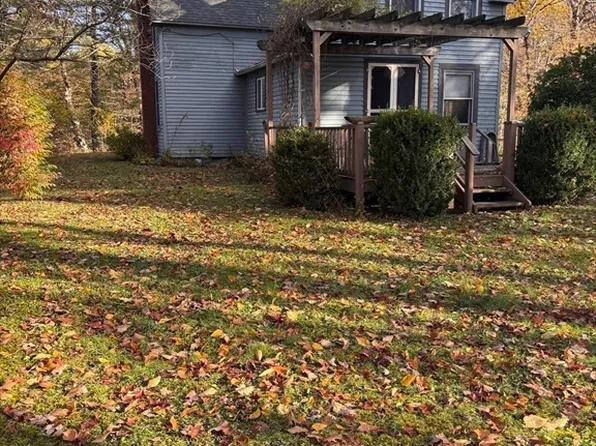 30 Granby Rd, Granville, MA 01034