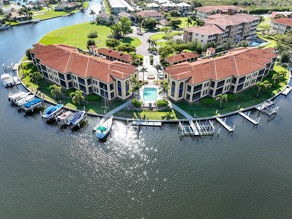 3334 Purple Martin Dr #116